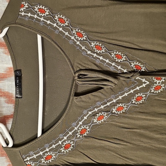 Urban Coco Womens Blouse - Picture 3 of 5